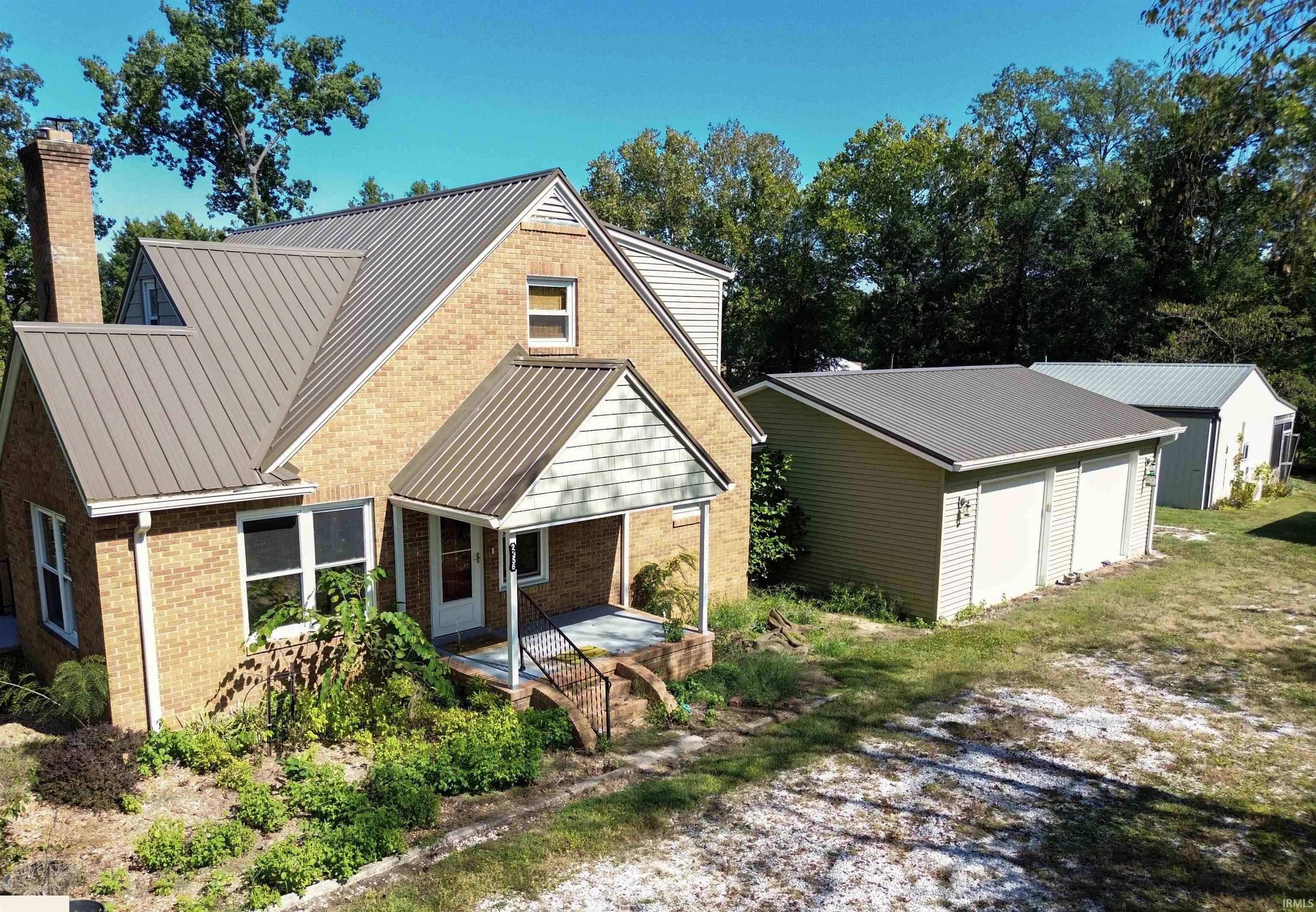 2956 Highway 257 Washington, IN 47501 - Photo 2 of 28