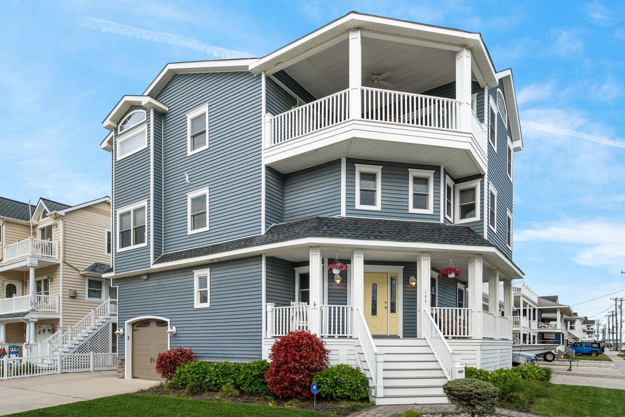 147 43rd Street Sea Isle City, NJ 08243 - Photo 46 of 50 a front view of a house