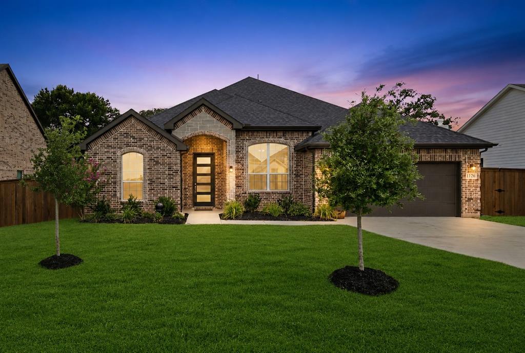 1128 Trinity Drive Springtown, TX 76082 - Photo 2 of 40