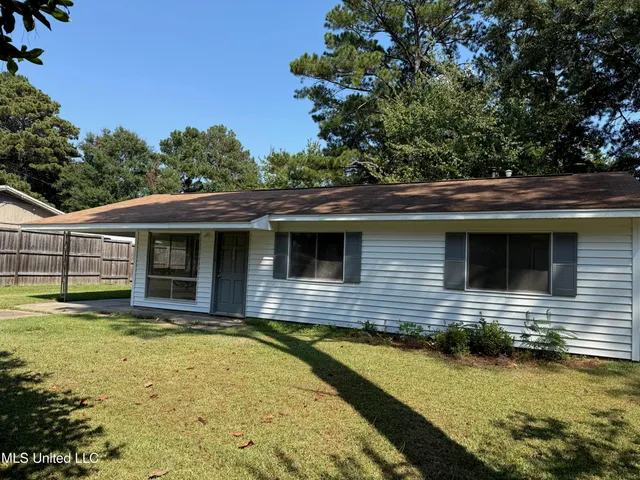 $164,900 | 302 St Paul Street, Pearl, MS 39208
