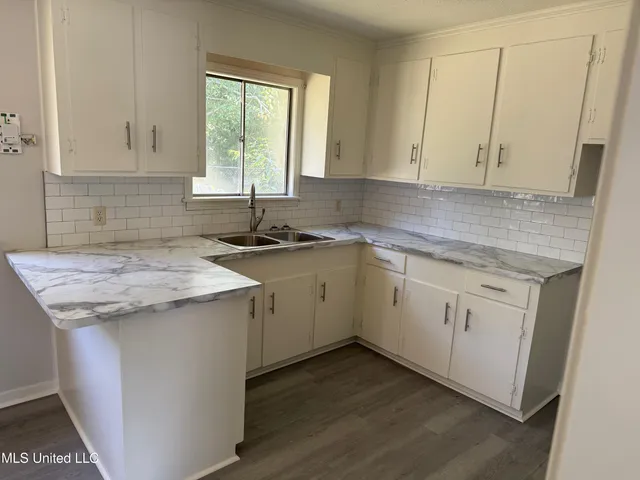 $164,900 | 302 St Paul Street, Pearl, MS 39208