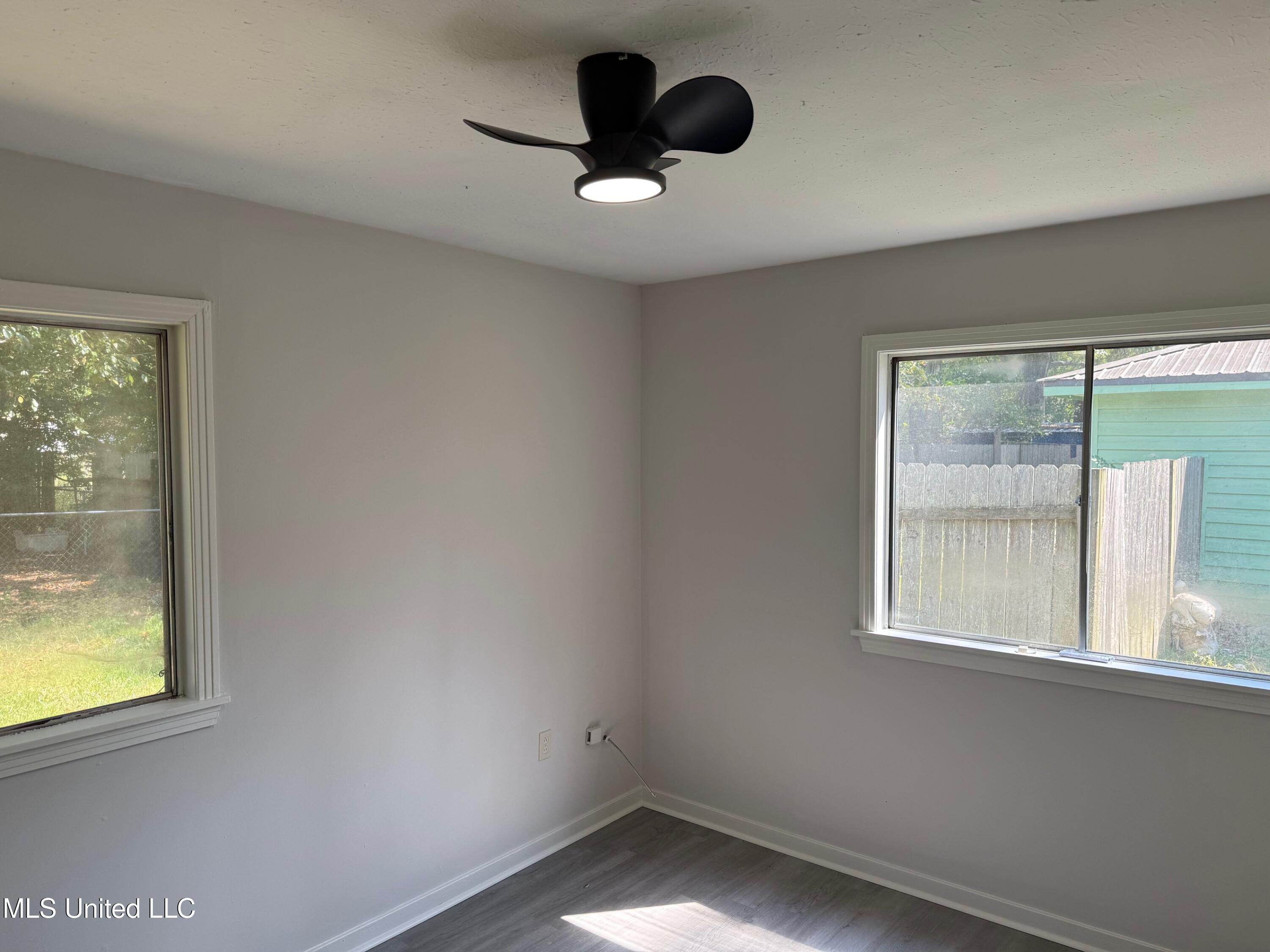 302 St Paul Street Pearl, MS 39208 - Photo 10 of 12 IMG_8813