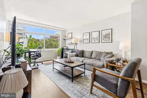 $349,900 | 2401 H Street Northwest, Unit 505, Washington, DC 20037