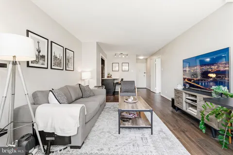 $349,900 | 2401 H Street Northwest, Unit 505, Washington, DC 20037