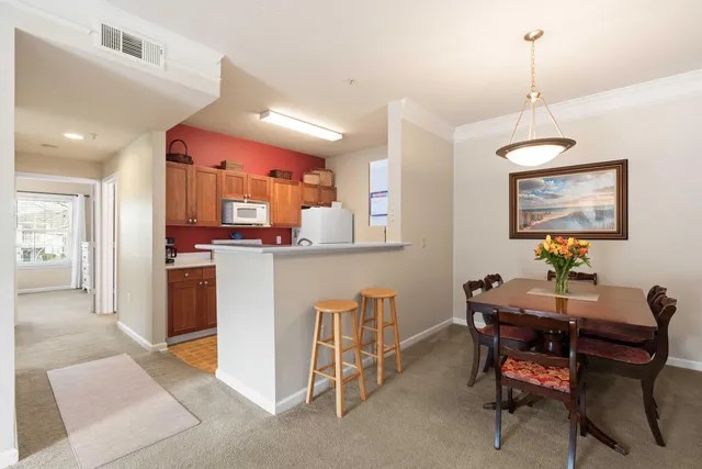 $350,000 | 1300 Park W Boulevard, Unit 805, Mount Pleasant, SC 29466