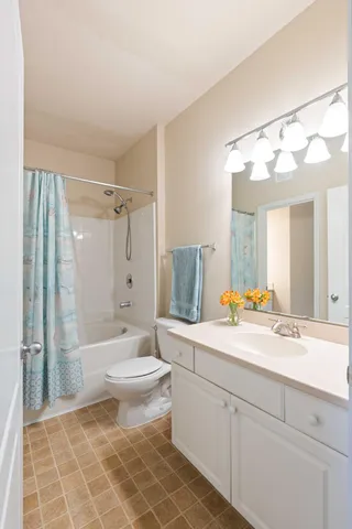 $350,000 | 1300 Park W Boulevard, Unit 805, Mount Pleasant, SC 29466