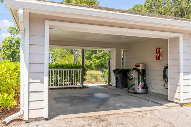 $350,000 | 1300 Park W Boulevard, Unit 805, Mount Pleasant, SC 29466