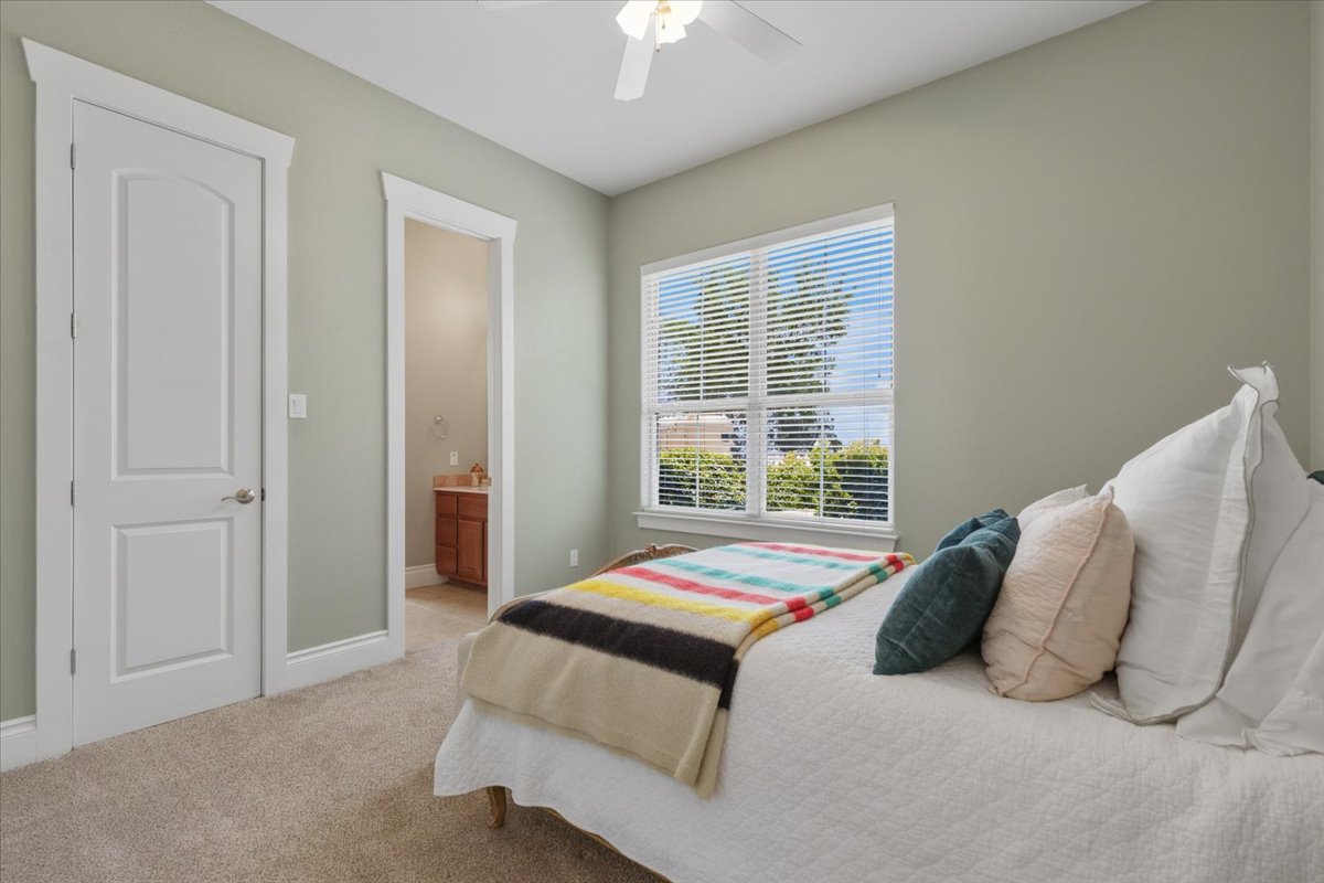 4140 County Road 467 Elgin, TX 78621 - Photo 12 of 40