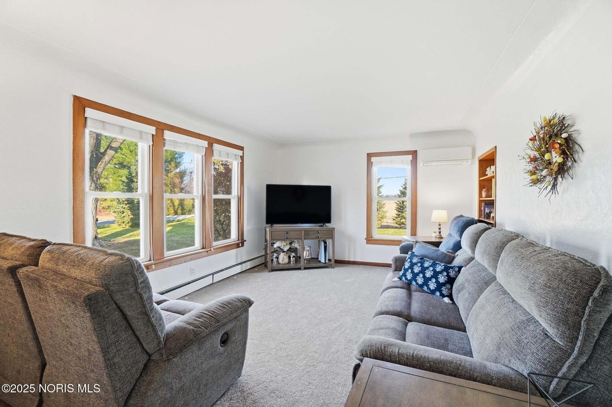 11405 Box Road Grand Rapids, OH 43522 - Photo 4 of 71 018