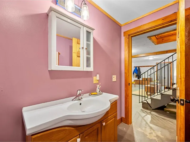 $590,000 | 403 Upper Depot Road, Marshfield, VT 05658