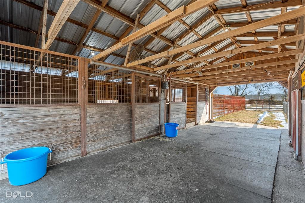 11365 Sparks Davis Road Keithville, LA 71047 - Photo 2 of 39