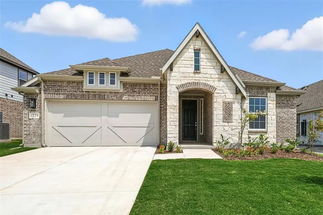$399,990 | 1226 Stockton Trail, Red Oak, TX 75154