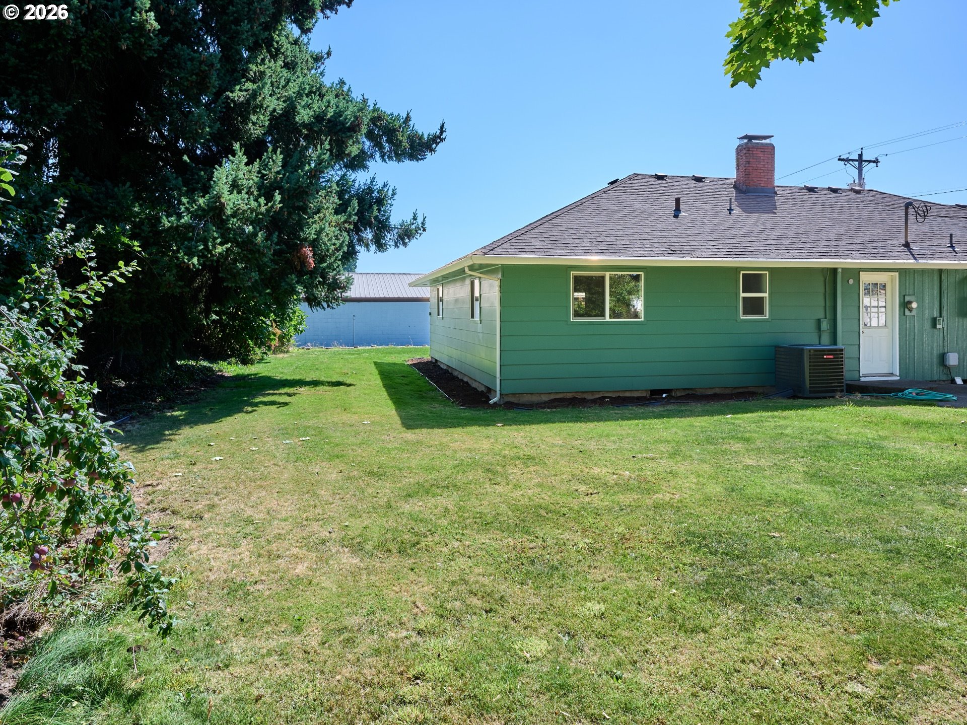 14653 Ottaway Road Northeast Aurora, OR 97002 - Photo 24 of 28 Backyard