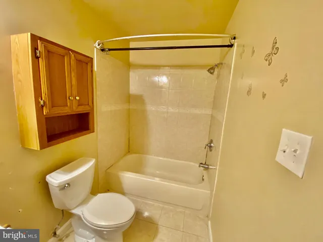 $1,900 | 8864 Walutes Circle, Unit C, Alexandria, VA 22309