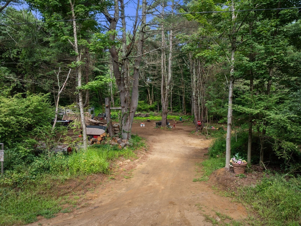 305 Warren Road Brimfield, MA 01010 - Photo 9 of 16 Gallery Image 9