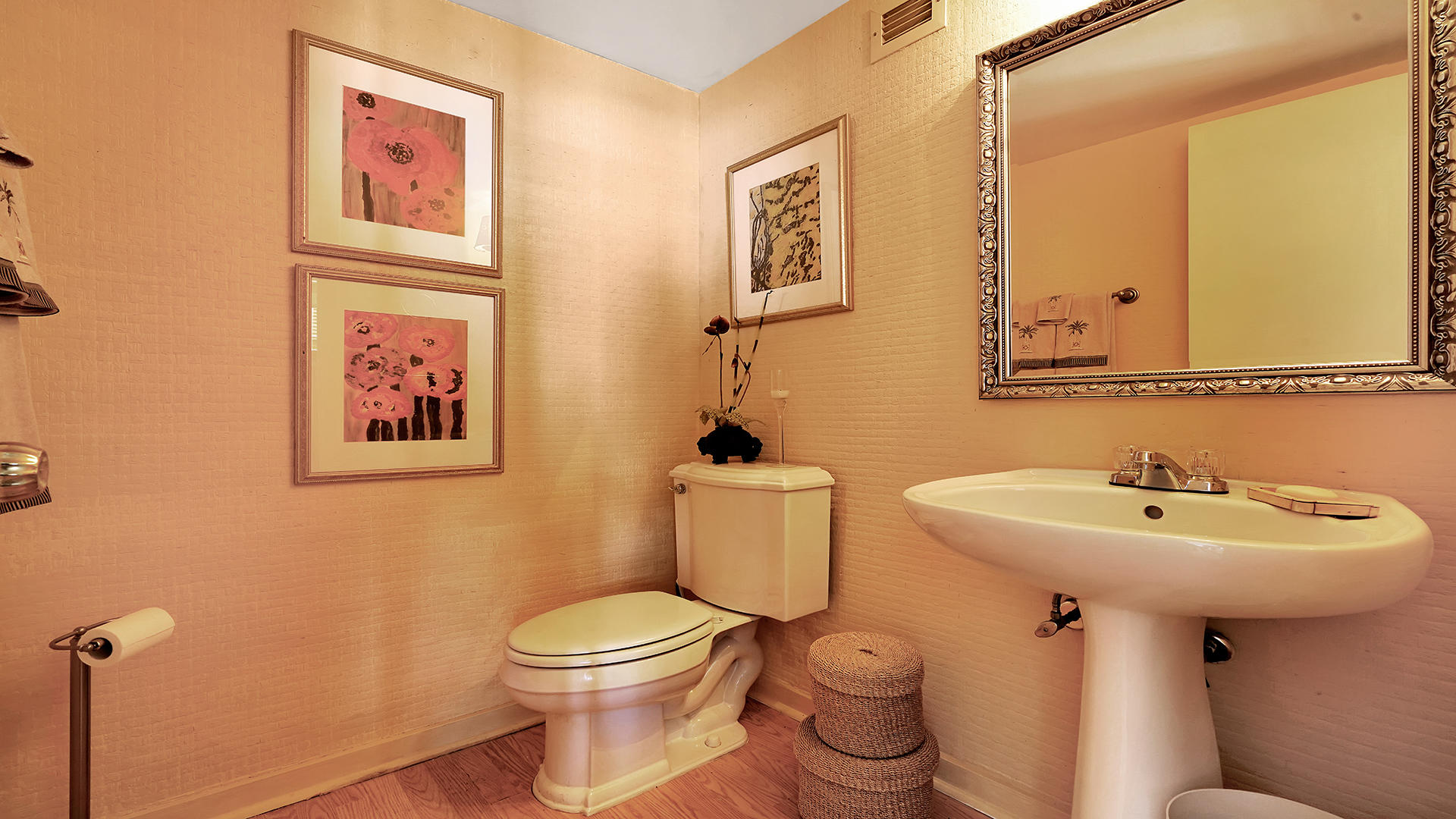 3800 Washington Road, Unit 809 West Palm Beach, FL 33405 - Photo 8 of 29 Bath Room (1)