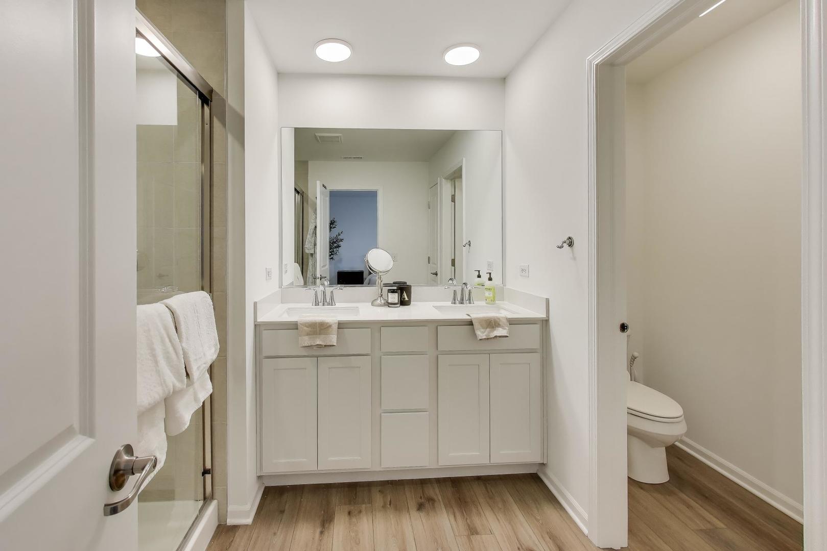 1406 Neubauer Circle, Unit 1904 Lindenhurst, IL 60046 - Photo 17 of 28