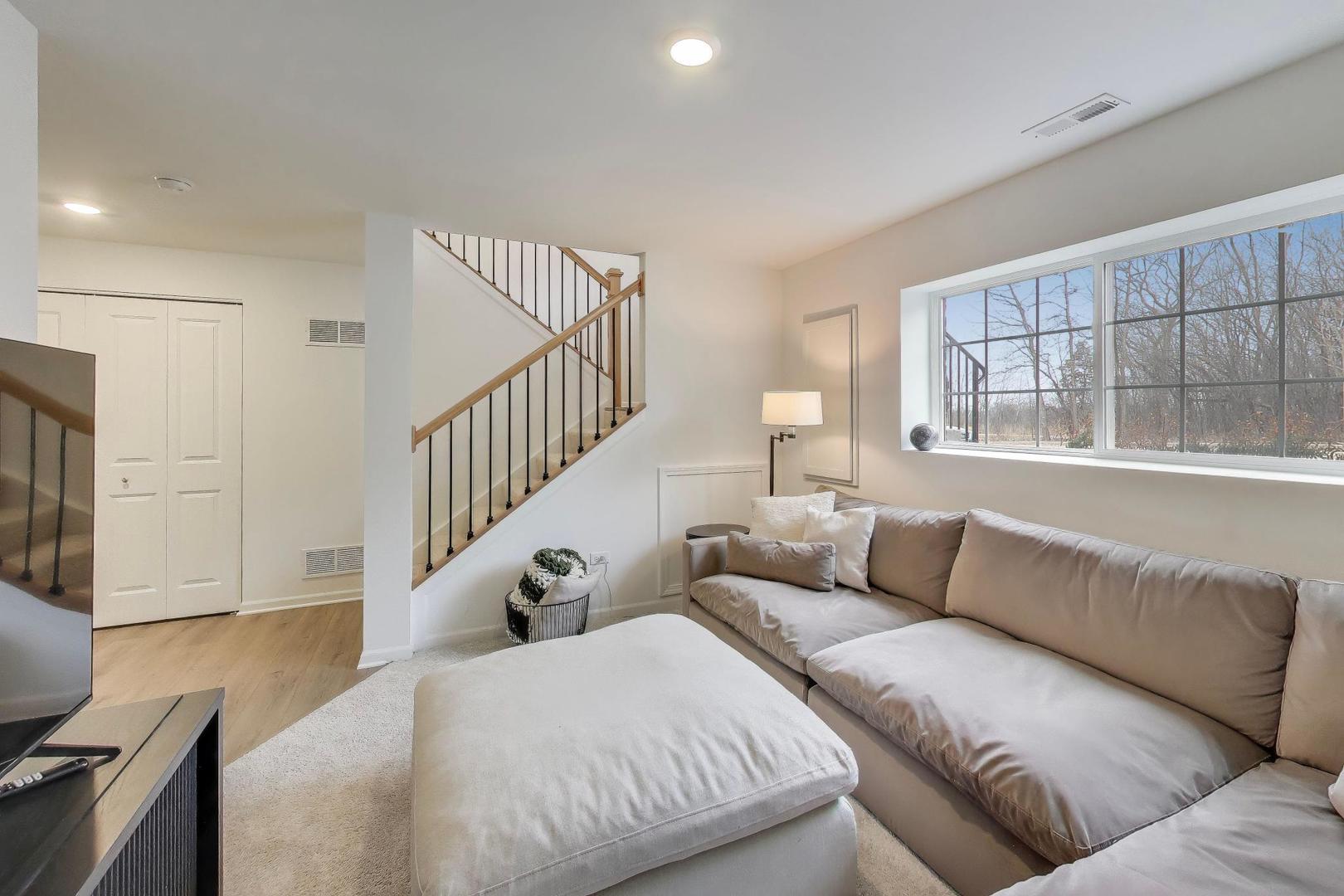 1406 Neubauer Circle, Unit 1904 Lindenhurst, IL 60046 - Photo 25 of 28