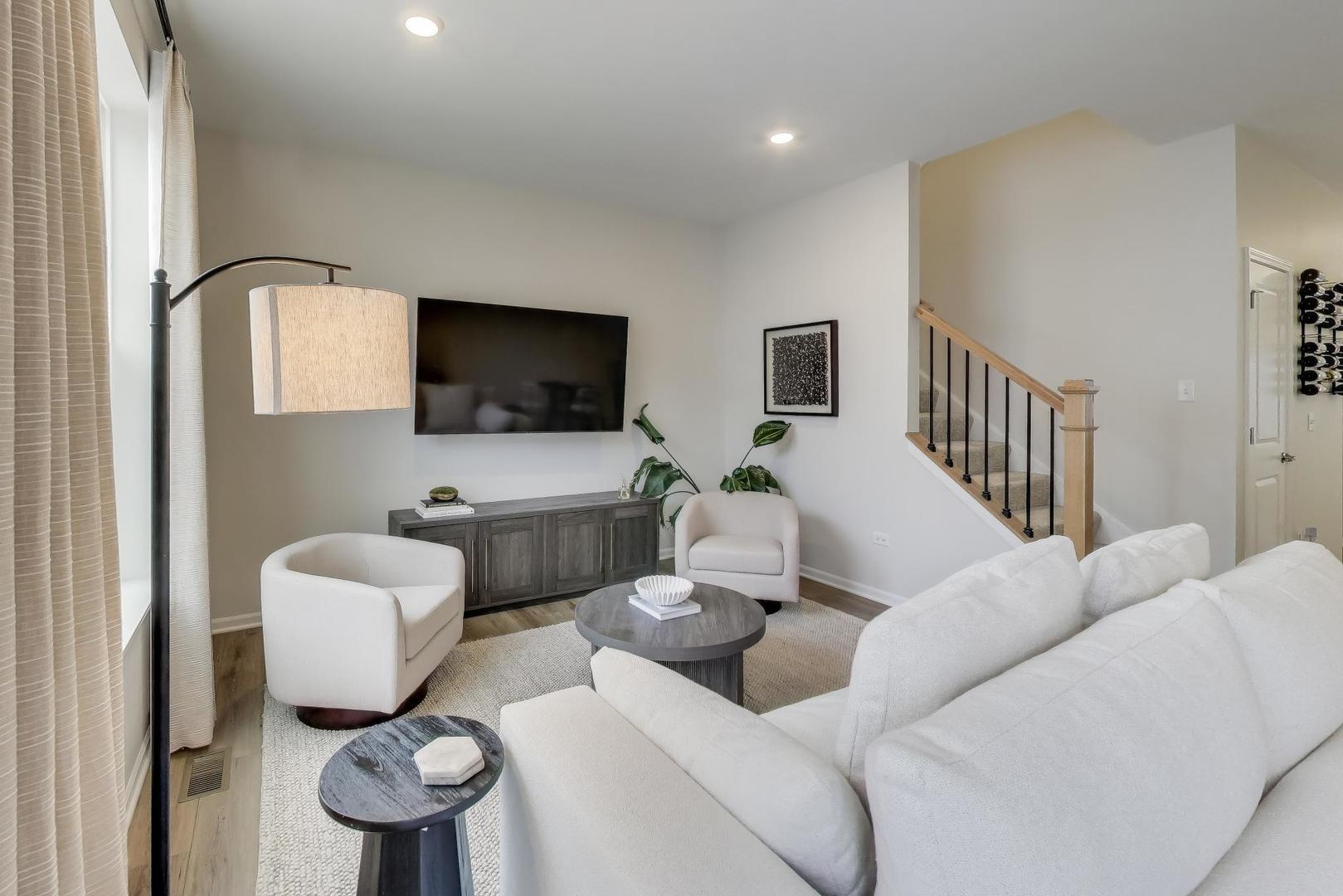 1406 Neubauer Circle, Unit 1904 Lindenhurst, IL 60046 - Photo 3 of 28