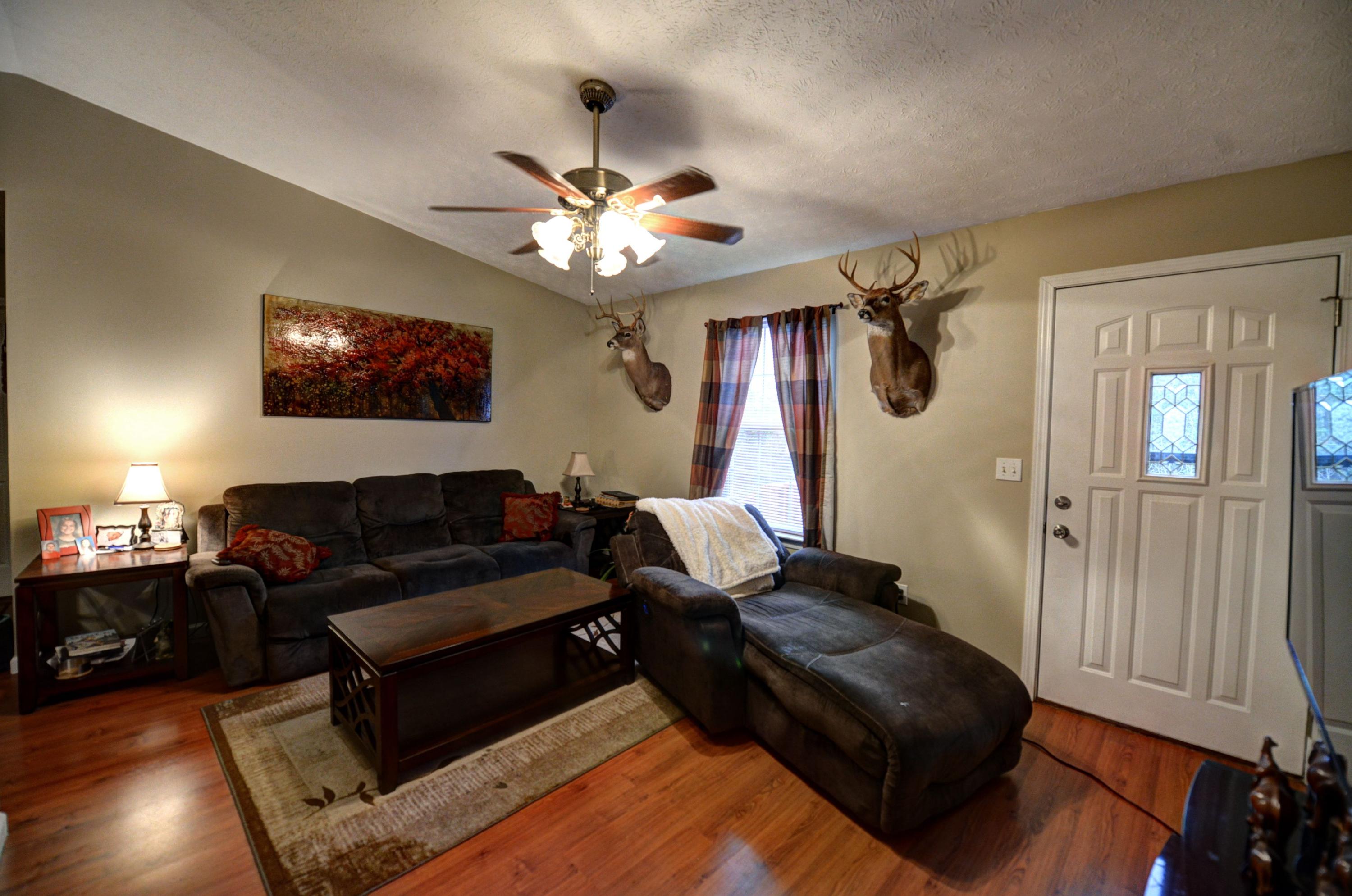 971 Grassy Branch Road Dayton, TN 37321 - Photo 3 of 19 3-971 Grassy Branch Living 2