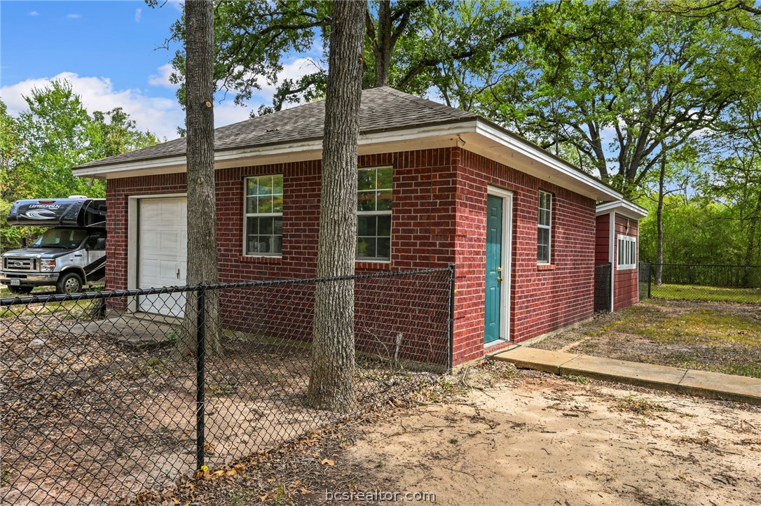 7601 Jones Road College Station, TX 77845 - Photo 22 of 30 Gallery Image 22