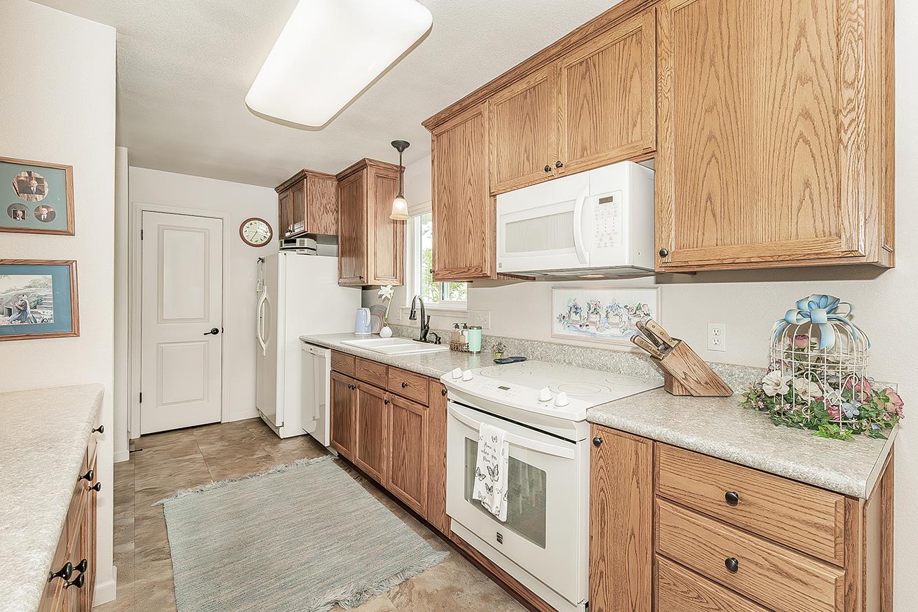 26876 Tollhouse Road Tollhouse, CA 93667 - Photo 18 of 72