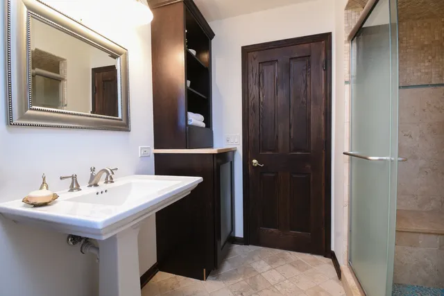 $998,500 | 307 Anne Court, Prospect Heights, IL 60070