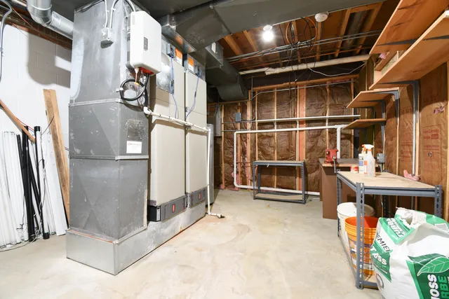 $998,500 | 307 Anne Court, Prospect Heights, IL 60070