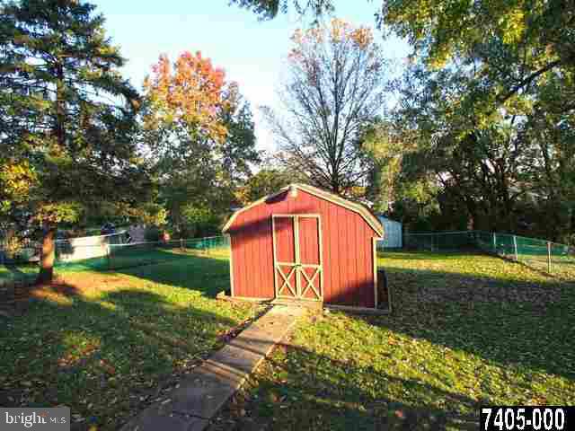 2080 Poplars Road York, PA 17408 - Photo 22 of 25 Gallery Image 22