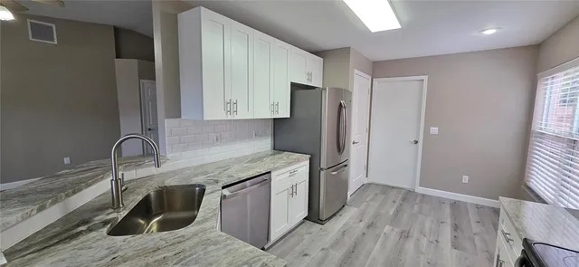 $2,500 | 11143 Bramblebrush Street, Tampa, FL 33624