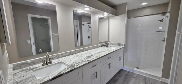 $2,500 | 11143 Bramblebrush Street, Tampa, FL 33624