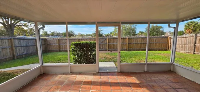 $2,500 | 11143 Bramblebrush Street, Tampa, FL 33624