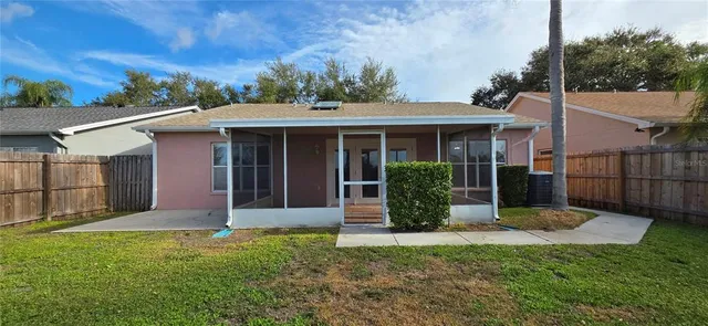 $2,500 | 11143 Bramblebrush Street, Tampa, FL 33624