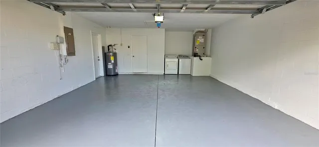 $2,500 | 11143 Bramblebrush Street, Tampa, FL 33624