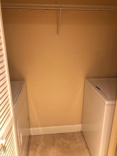 1000 Crystal Way, Unit C Delray Beach, FL 33444 - Photo 7 of 10 a view of a small space