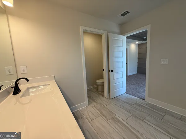 a view of backyard space