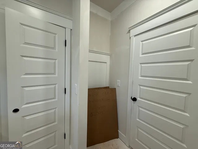 a view of walk in closet
