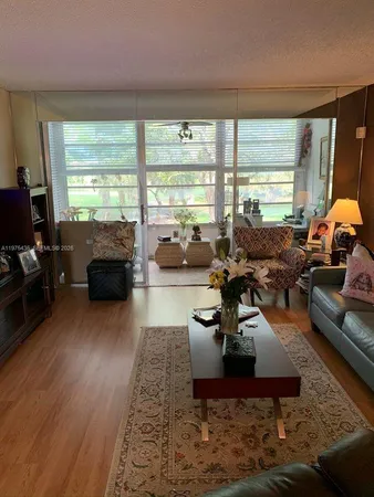 $1,800 | 8301 Sands Point Boulevard, Unit S202, Tamarac, FL 33321