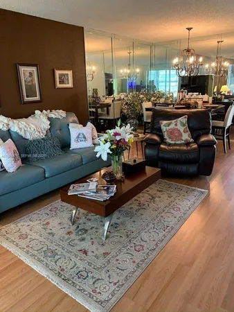 $1,800 | 8301 Sands Point Boulevard, Unit S202, Tamarac, FL 33321