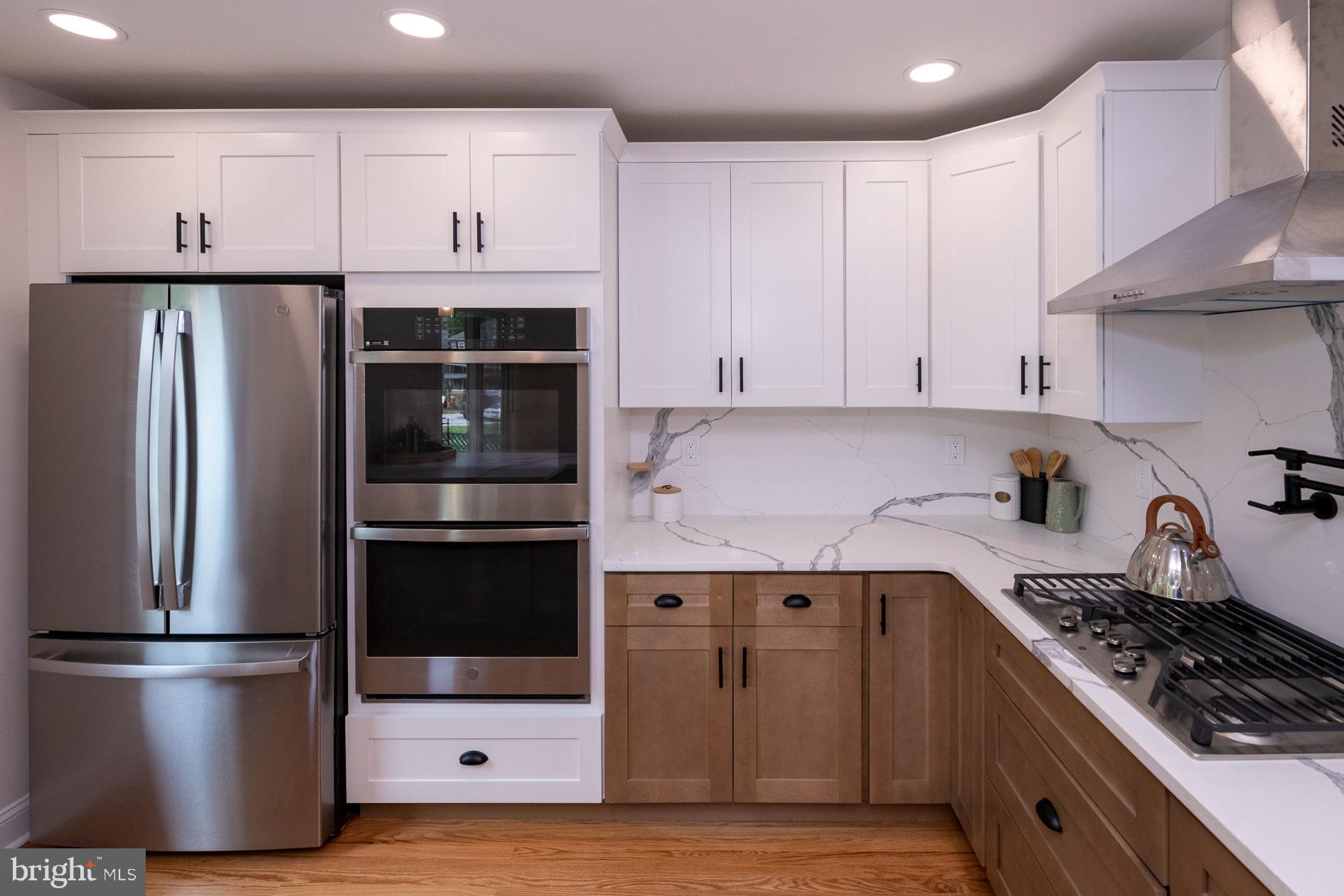 413 Ellis Road Havertown, PA 19083 - Photo 5 of 39