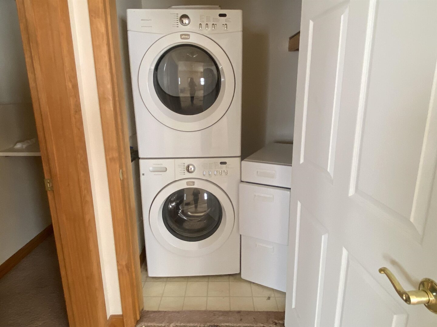 190 Public Street Muddy, IL 62965 - Photo 10 of 16 a utility room with dryer and washer