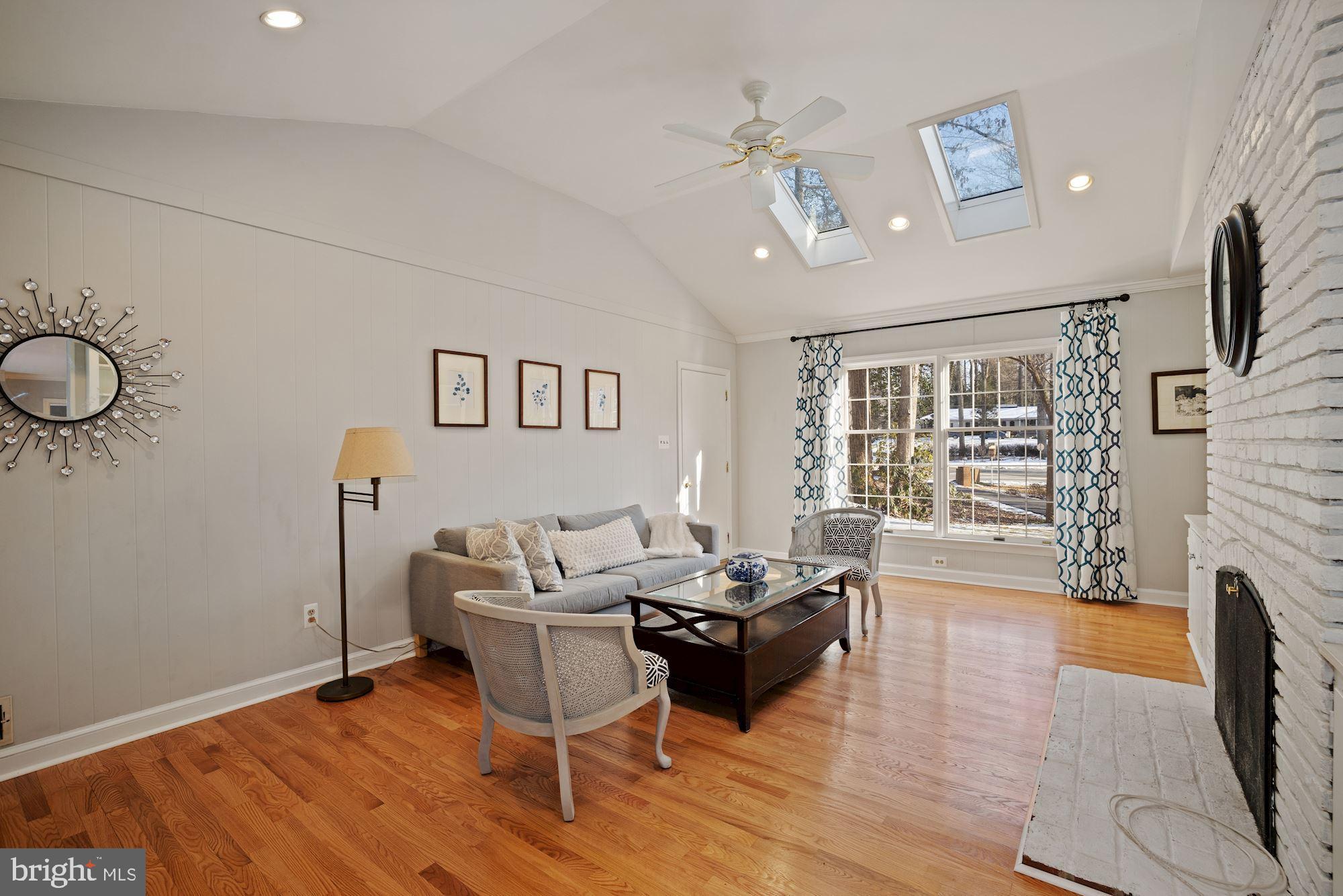 8500 Brook Road McLean, VA 22102 - Photo 15 of 44 Family Room