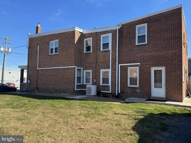 $350,000 | 2004 West 9th Street, Wilmington, DE 19805