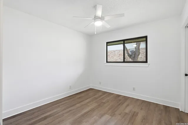 $349,900 | 100 Howard Drive, Schertz, TX 78154