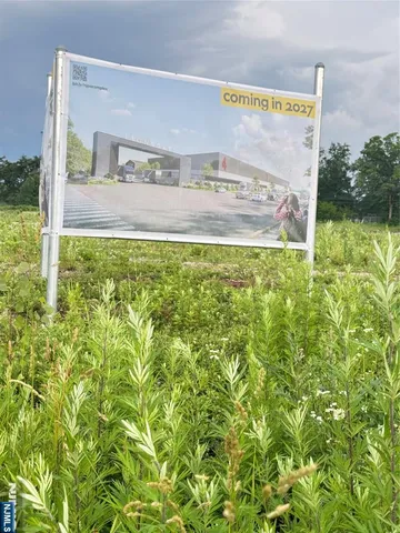 a view of outdoor space