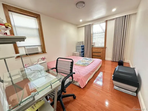 $438,000 | 144-44 41st Avenue, Unit 2B | Murray Hill - Flushing