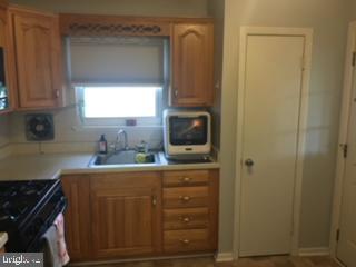 3839 Bayville Road Middle River, MD 21220 - Photo 8 of 22 Kitchen