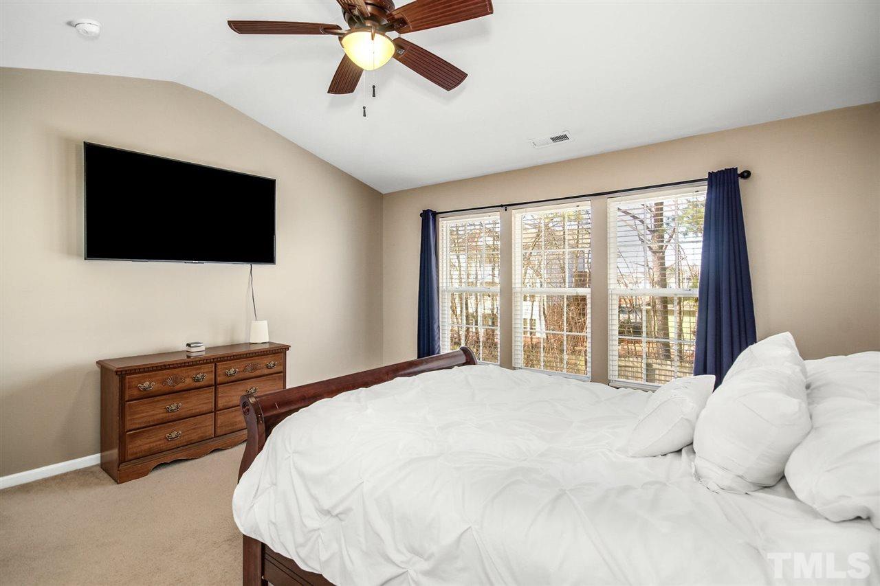 2117 Groundwater Place Raleigh, NC 27610 - Photo 15 of 29 Gallery Image 15