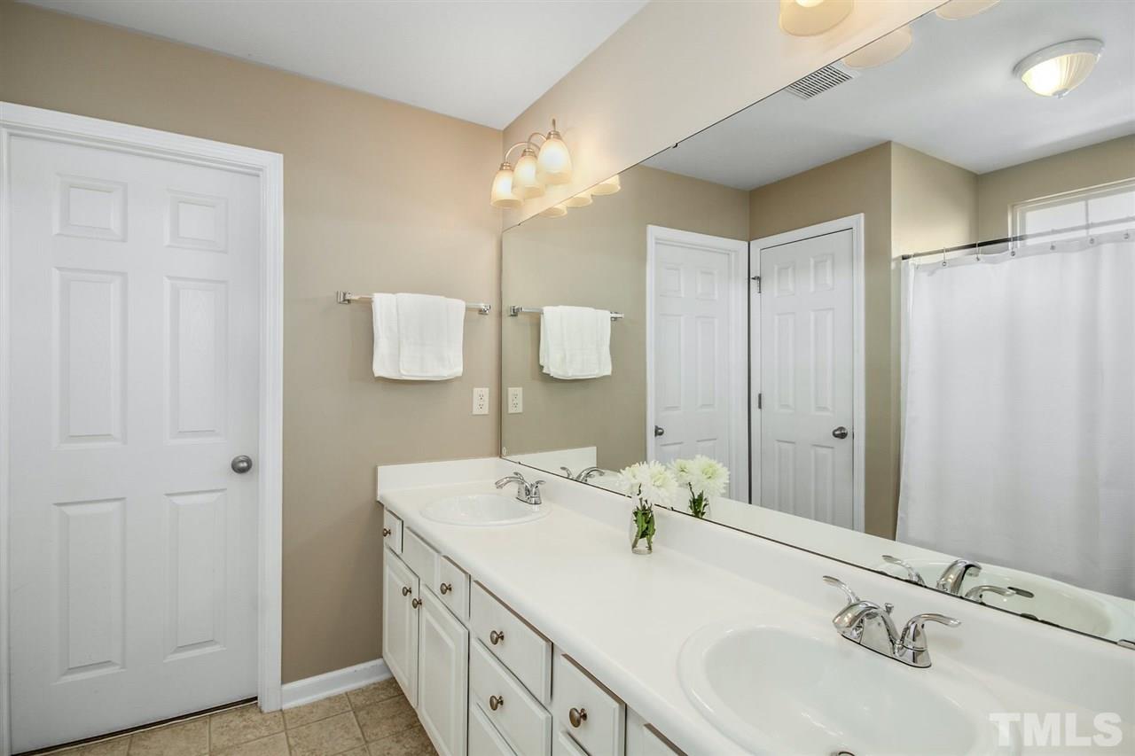 2117 Groundwater Place Raleigh, NC 27610 - Photo 17 of 29 Gallery Image 17