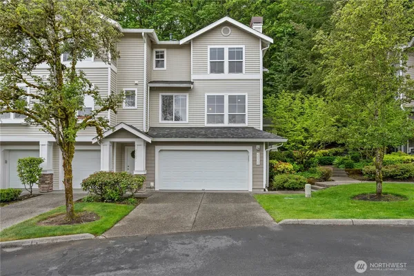 $499,999 | 22029 39th Place South, Kent, WA 98032